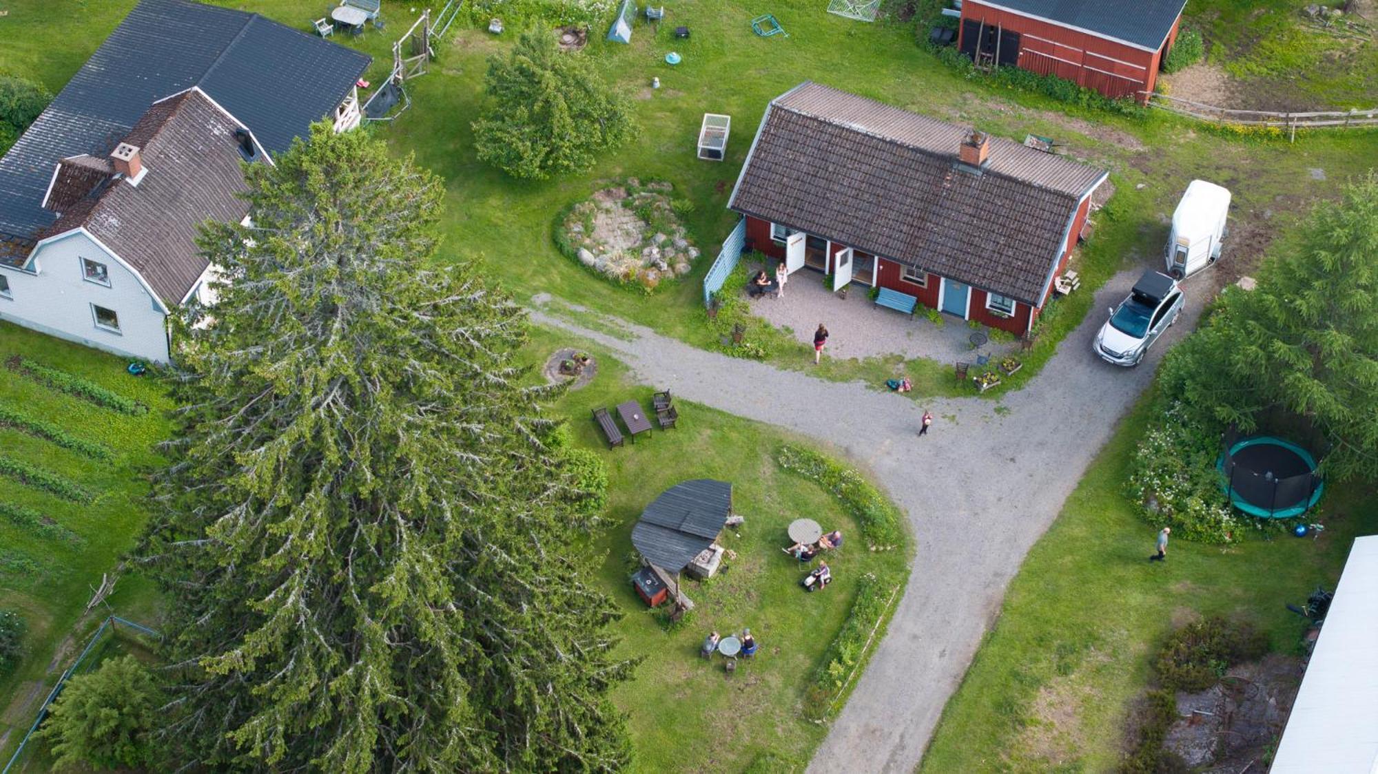 Ekologiska Fru Gran B&B I Tiveden Gardsjo Buitenkant foto